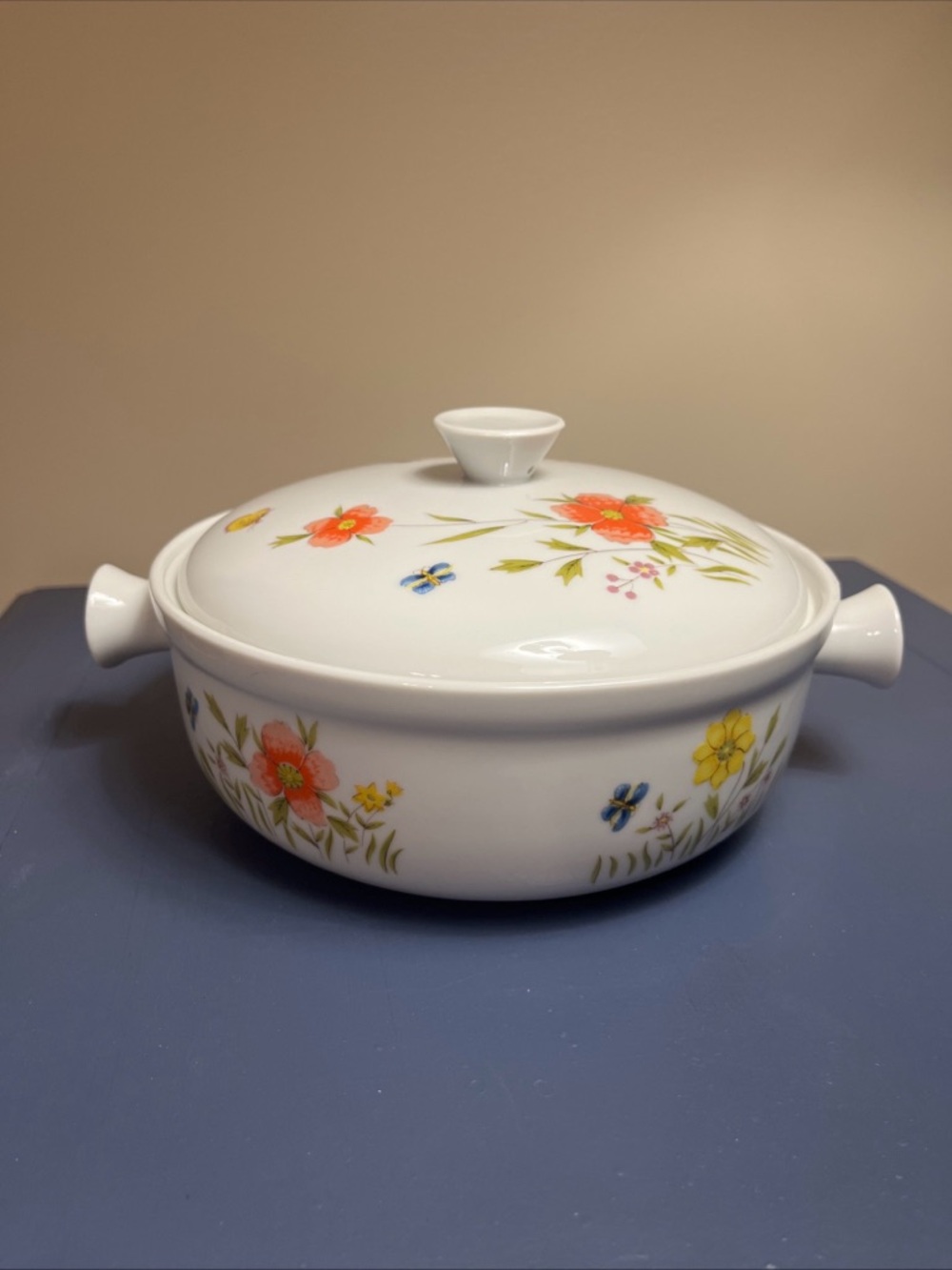 Vintage Country Flowers Sadek Andrea: Oven To Table Casserole Dish With Lid